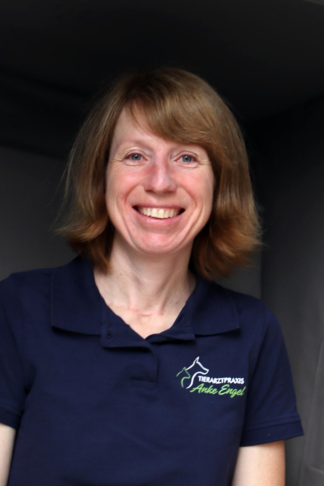 Tierärztin Sandra Berger